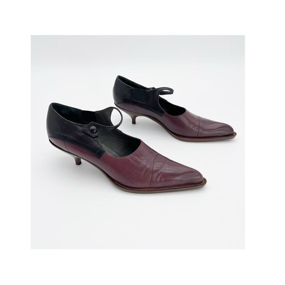 Miu Miu 90s Vintage Burgundy Black Leather Mary Jane Kitten Heel Pumps IT 37.5